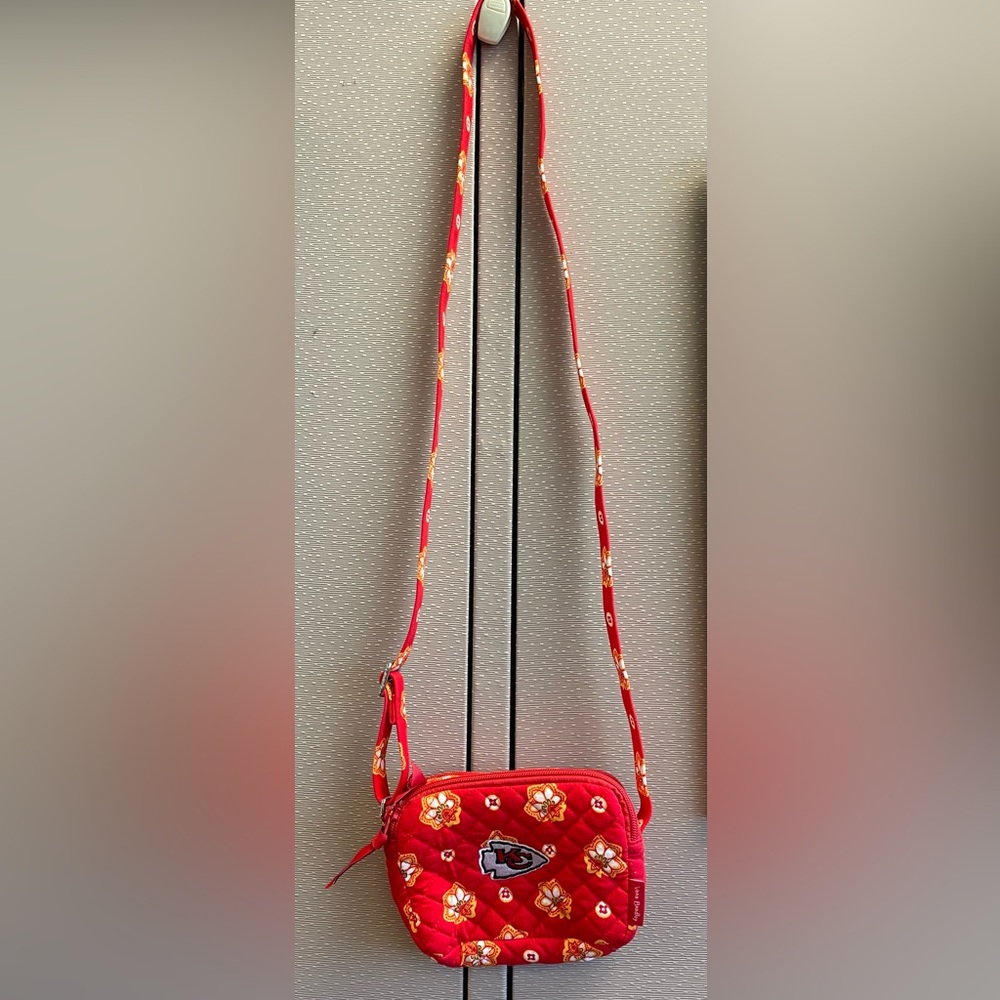 New Vera Bradley Kansas City Chiefs RFID Stadium Crossbody Purse